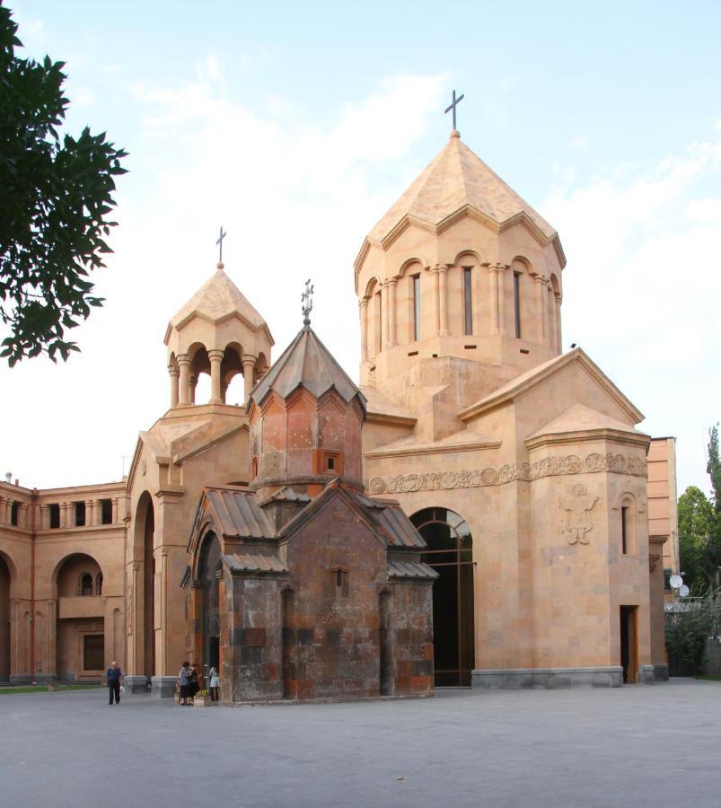 Studioapart In Downtown Yerevan Luaran gambar